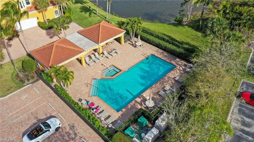 Borghese community pool