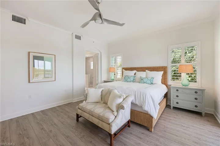 Primary suite