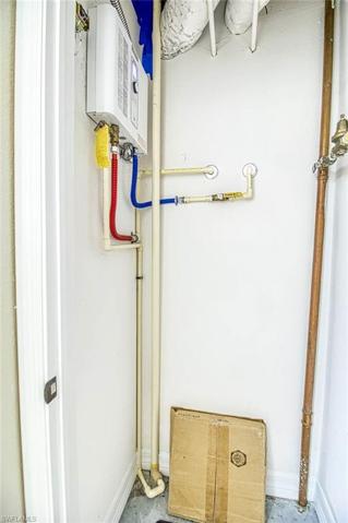 Tankless water heater and storage
