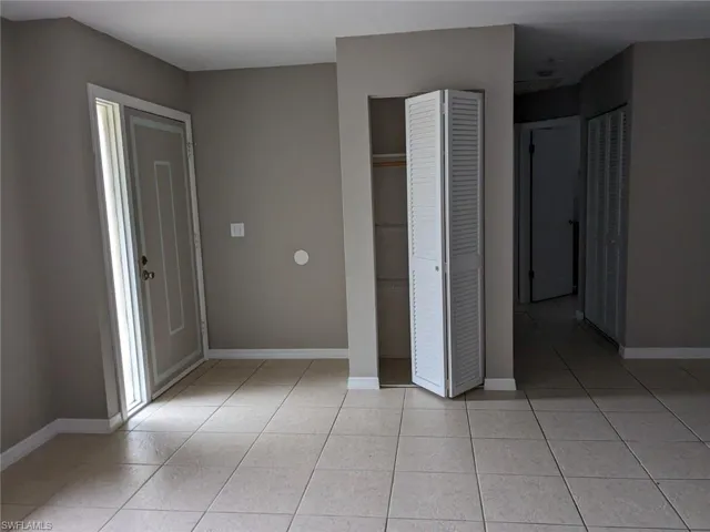 6180  Principia  DR, Fort Myers, FL 33919