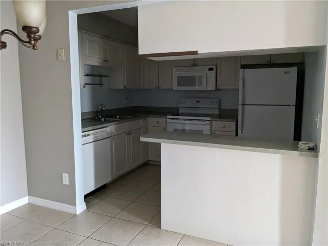 6180  Principia  DR, Fort Myers, FL 33919