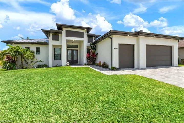 4239 Nw 35th St, Cape Coral, Florida 33993