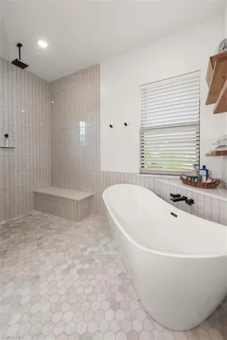 4239 Nw 35th St, Cape Coral, Florida 33993