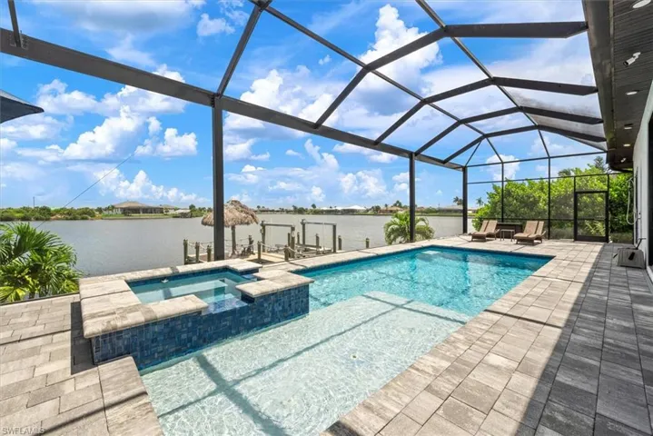 4239 Nw 35th St, Cape Coral, Florida 33993