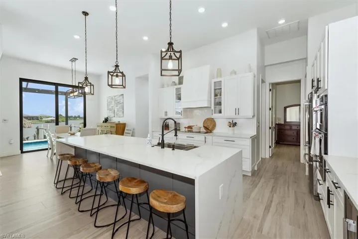 4239 Nw 35th St, Cape Coral, Florida 33993