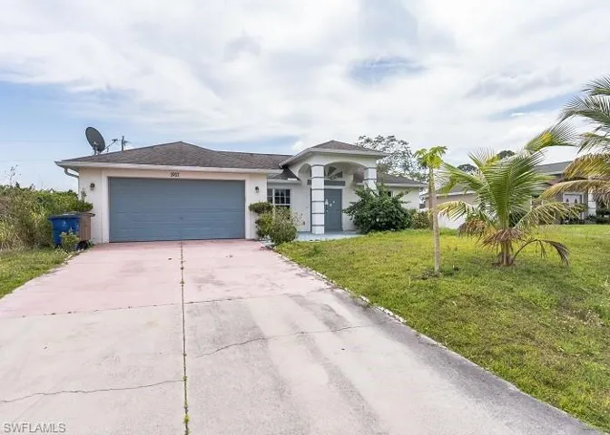 3907  27th SW ST, Lehigh Acres, FL 33976