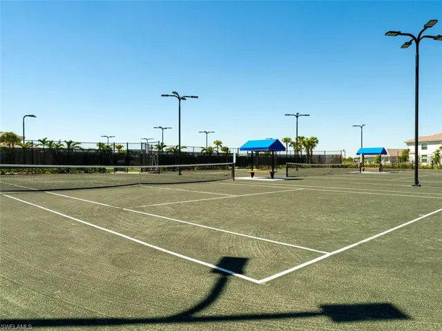 Tennis