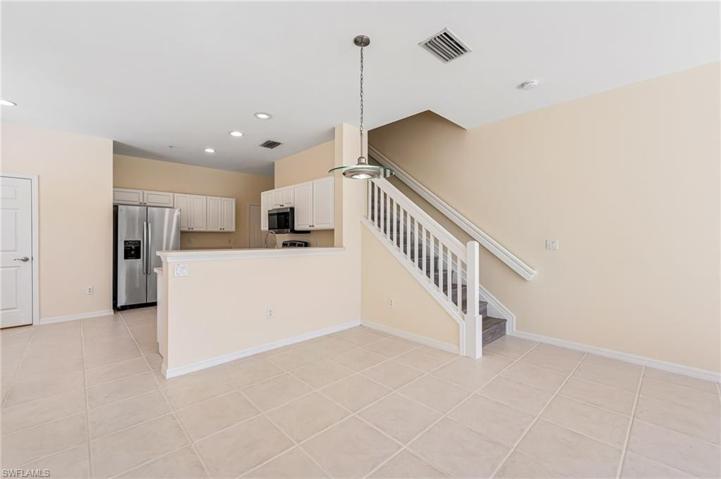 15894 Marcello CIR # 233, NAPLES FL 34110
