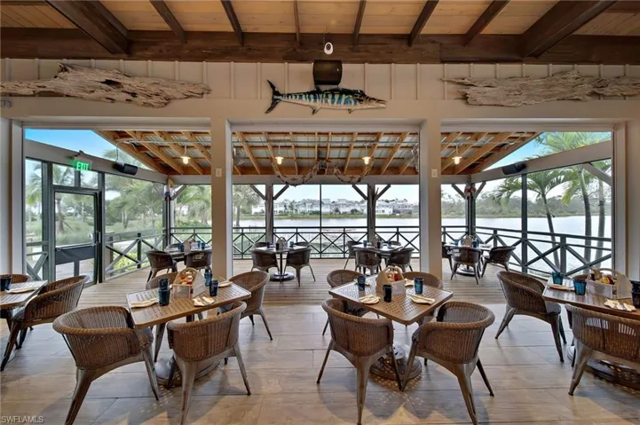7111 Cayo Coco Ln, Naples, Florida 34113