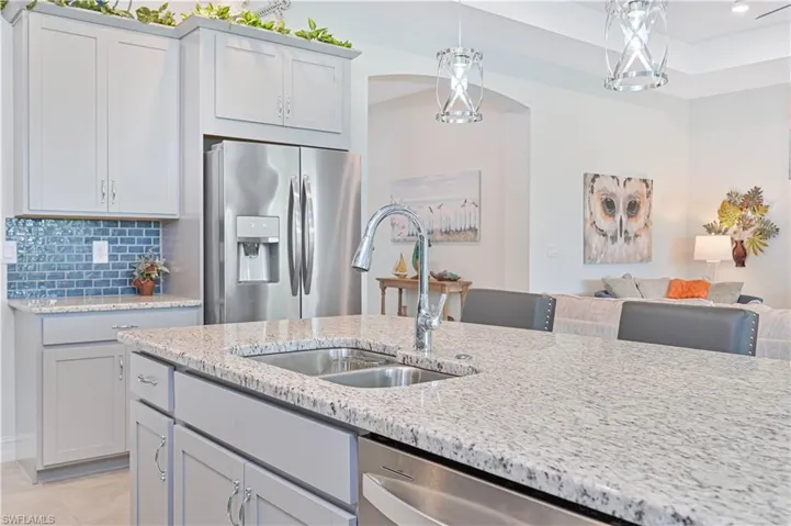 2936 Royal Gardens Ave, Fort Myers, Florida 33916