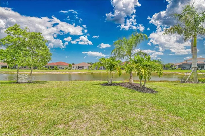 2936 Royal Gardens Ave, Fort Myers, Florida 33916