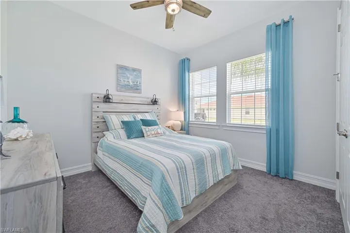 2936 Royal Gardens Ave, Fort Myers, Florida 33916