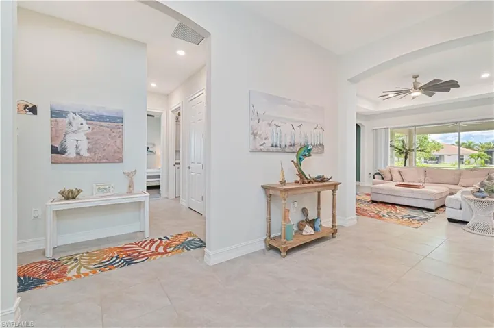 2936 Royal Gardens Ave, Fort Myers, Florida 33916