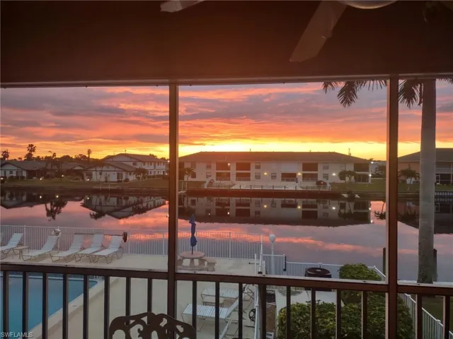 4417 Country Club Blvd B8, Cape Coral, Florida 33904
