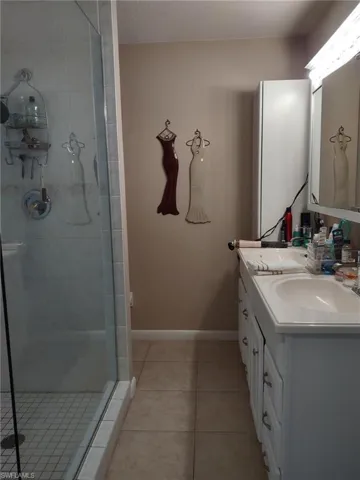 4417 Country Club Blvd B8, Cape Coral, Florida 33904