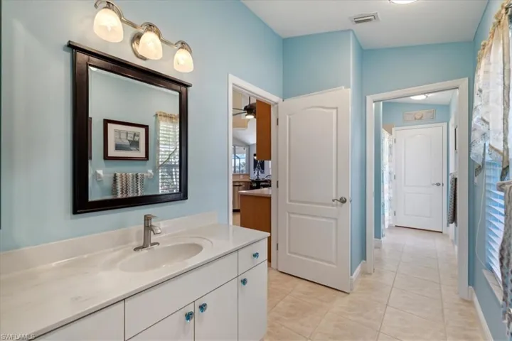 Bathroom 2 Jack and Jil