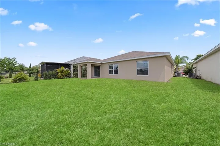 10535 Crossback Ln, Lehigh Acres, Florida 33936