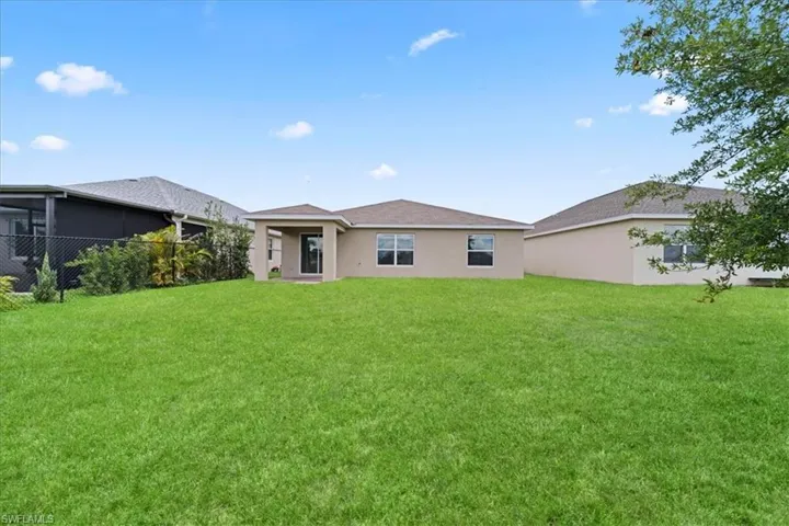 10535 Crossback Ln, Lehigh Acres, Florida 33936