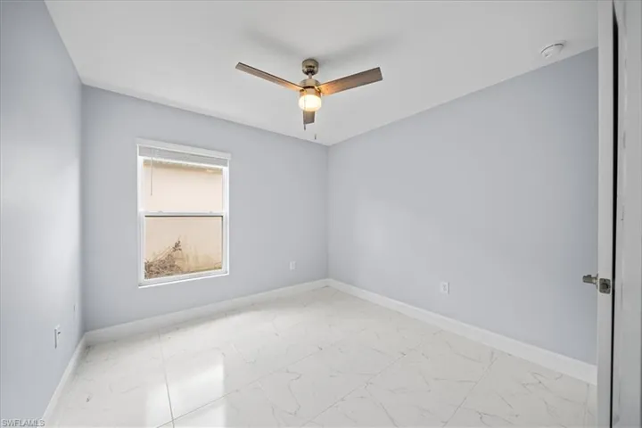 10535  Crossback  LN, Lehigh Acres, FL 33936