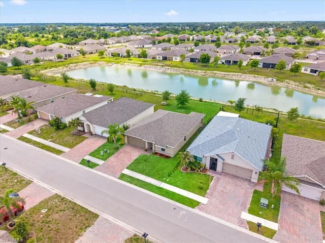 10535 Crossback Ln, Lehigh Acres, Florida 33936