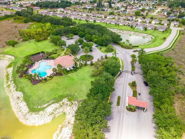 10535 Crossback Ln, Lehigh Acres, Florida 33936
