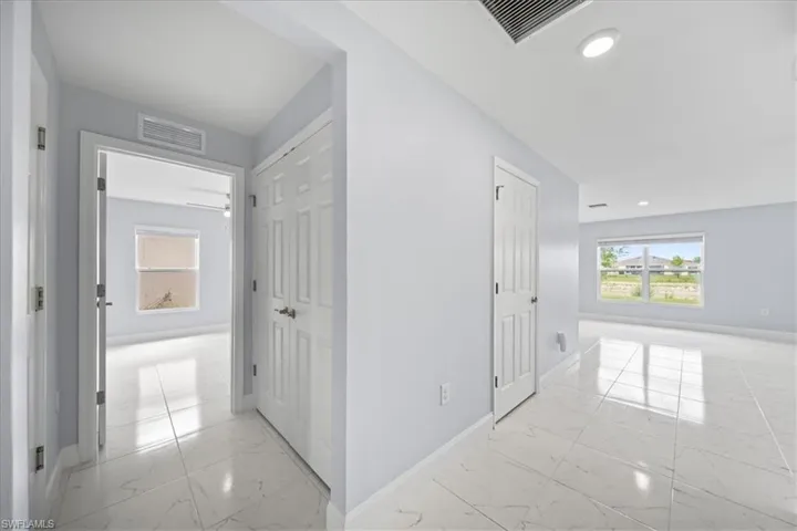 10535 Crossback Ln, Lehigh Acres, Florida 33936