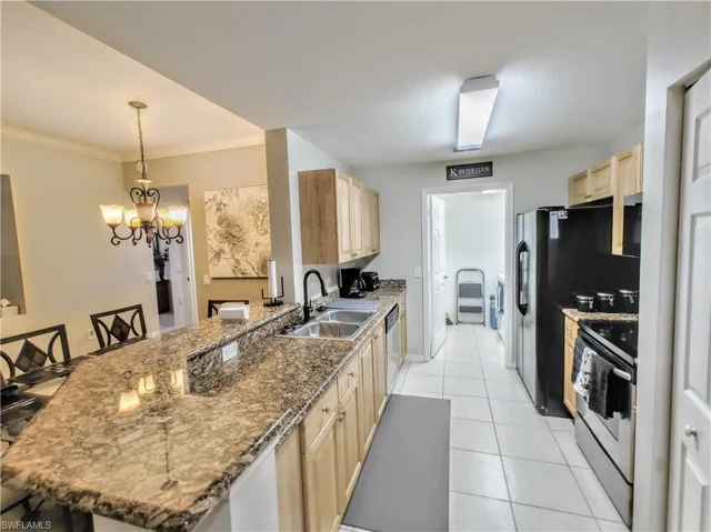 1788 Concordia Lake Cir 2702, Cape Coral, Florida 33909