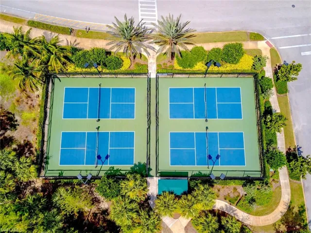 9419 Benvenuto Ct 204, Naples, Florida 34119