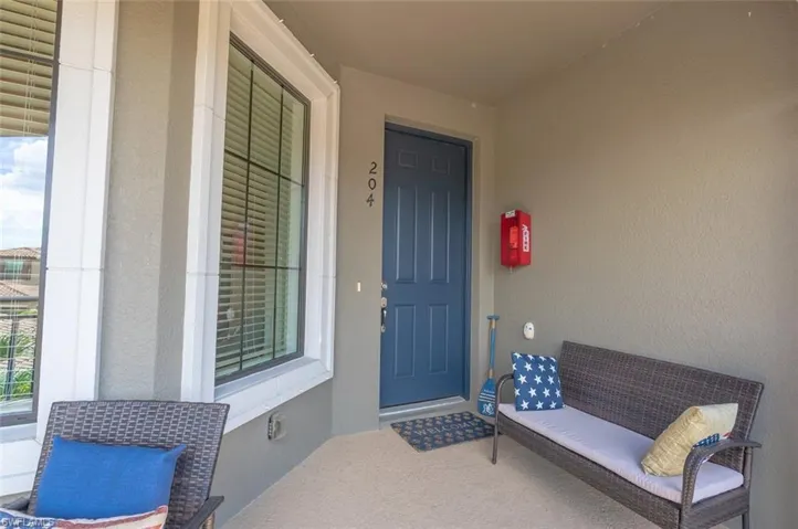 9419 Benvenuto Ct 204, Naples, Florida 34119