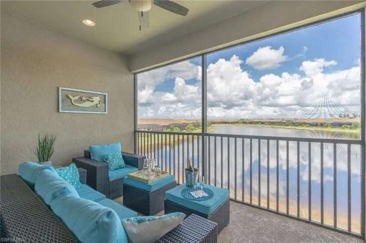 9419 Benvenuto Ct 204, Naples, Florida 34119