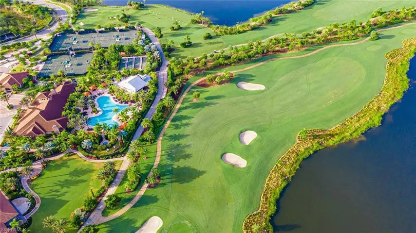 9419 Benvenuto Ct 204, Naples, Florida 34119
