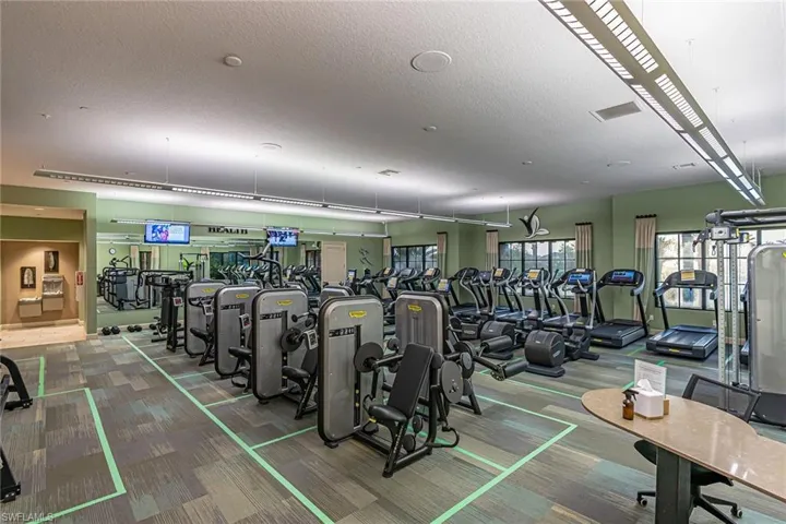9419 Benvenuto Ct 204, Naples, Florida 34119