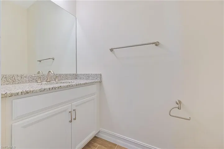 2912  Royal Gardens  AVE, Fort Myers, FL 33916