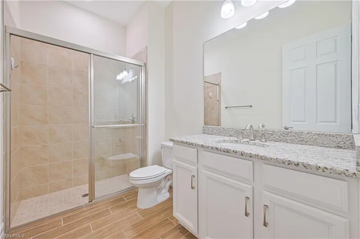 2912  Royal Gardens  AVE, Fort Myers, FL 33916