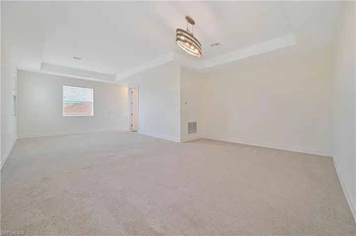 2912  Royal Gardens  AVE, Fort Myers, FL 33916