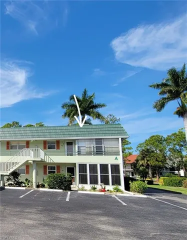 300 Valley Stream Dr A7, Naples, Florida 34113