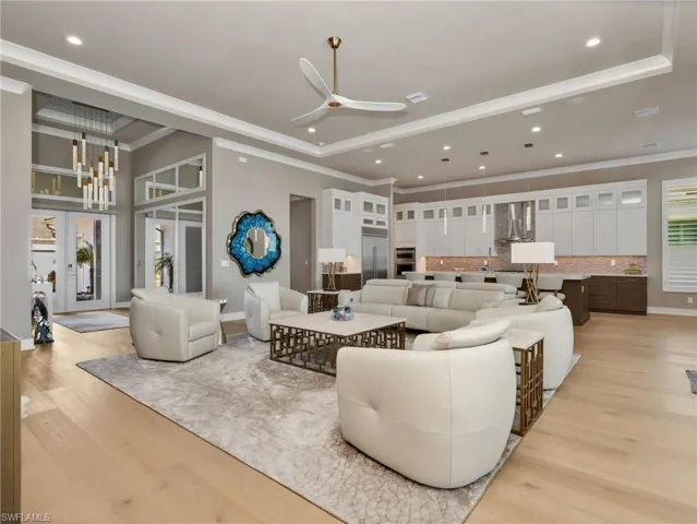 9171  Wisteria  WAY, Naples, FL 34114