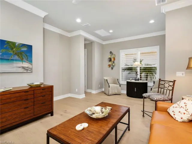 9171  Wisteria  WAY, Naples, FL 34114