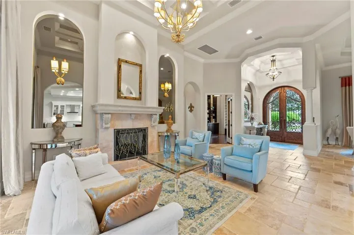 6068 Sunnyslope Dr, Naples, Florida 34119