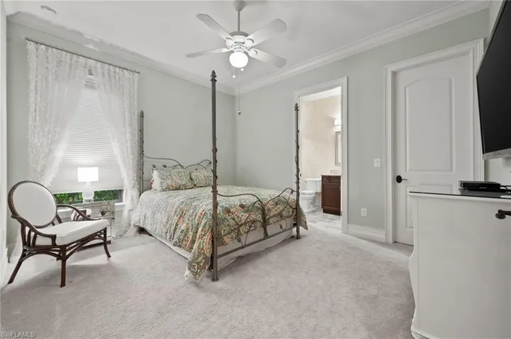 6068 Sunnyslope Dr, Naples, Florida 34119