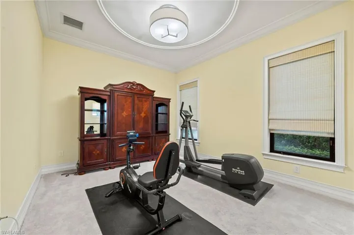 6068 Sunnyslope Dr, Naples, Florida 34119