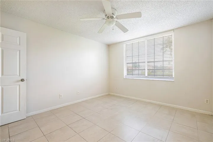 1265 Wildwood Lakes Blvd 106, Naples, Florida 34104