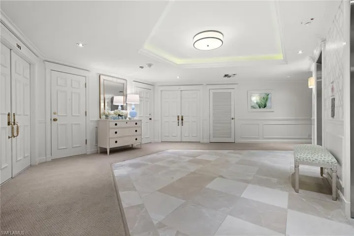 Foyer off Elevator Private entrance