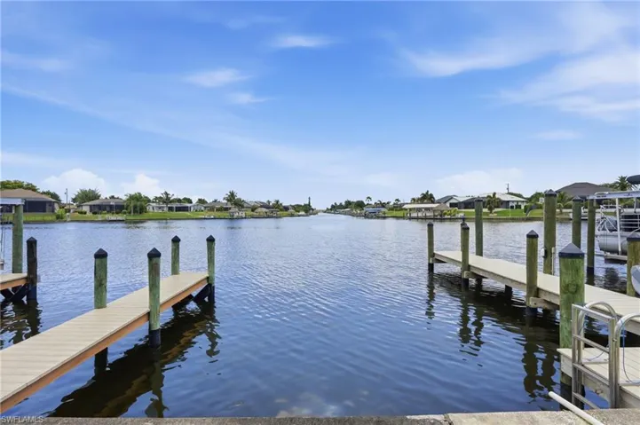 3603 Se 10th Ave 203, Cape Coral, Florida 33904