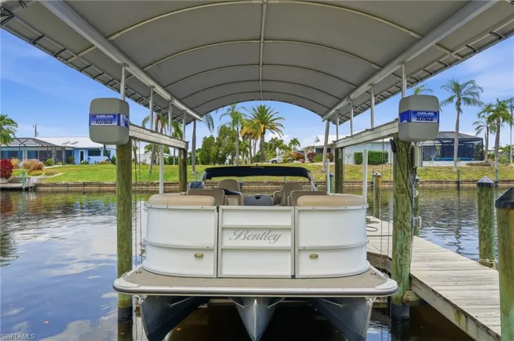 3603 Se 10th Ave 203, Cape Coral, Florida 33904