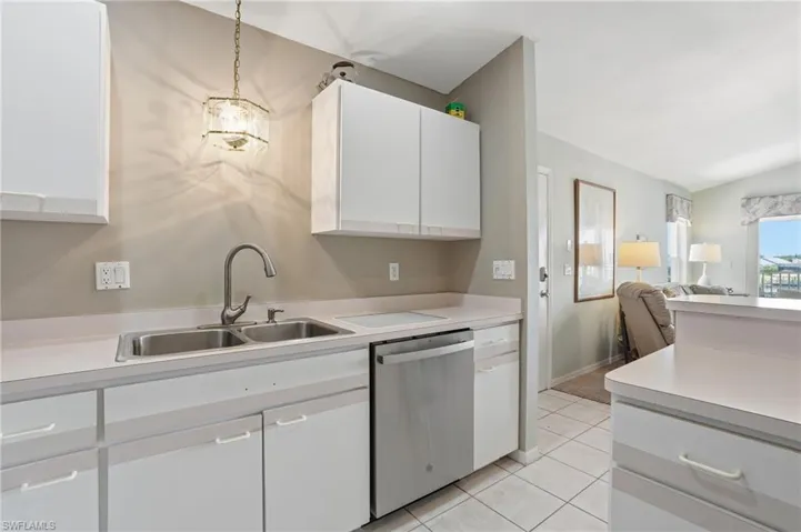 3603 Se 10th Ave 203, Cape Coral, Florida 33904