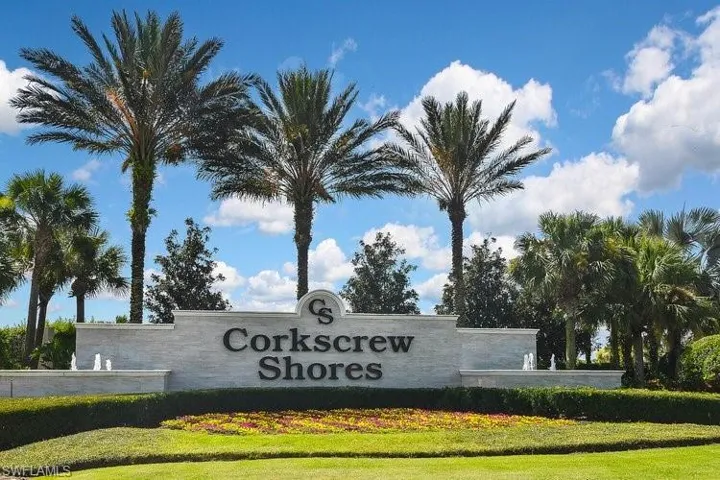 Corkscrew Shores Entry Sign in the Daytime
