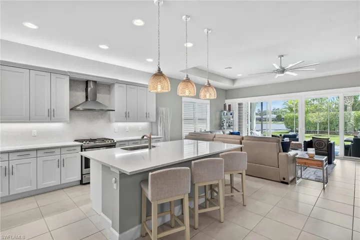 Quartz countertop AND BACKSPLASH!