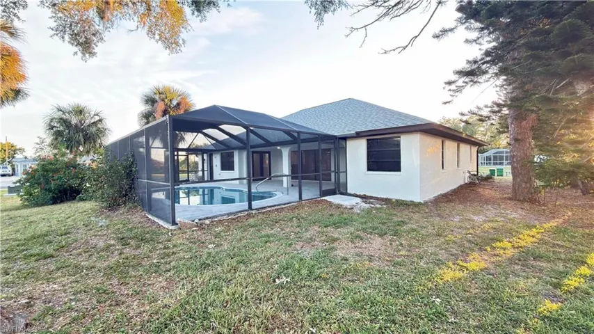 4423 Albacore Cir, Port Charlotte, Florida 33948
