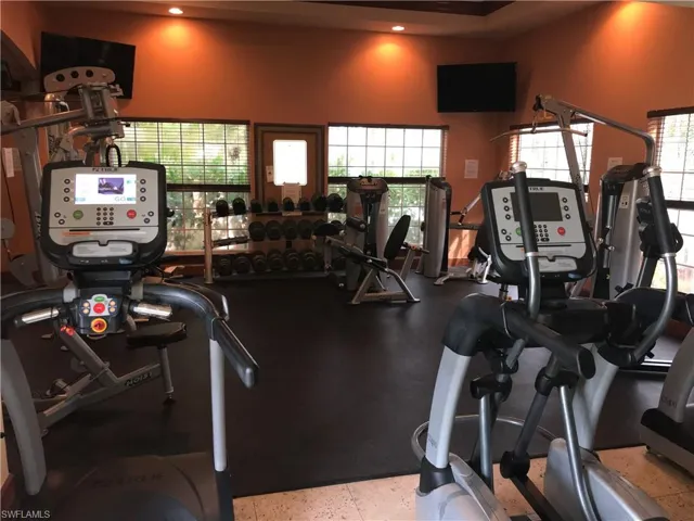 1260 Wildwood Lakes Blvd 205, Naples, Florida 34104